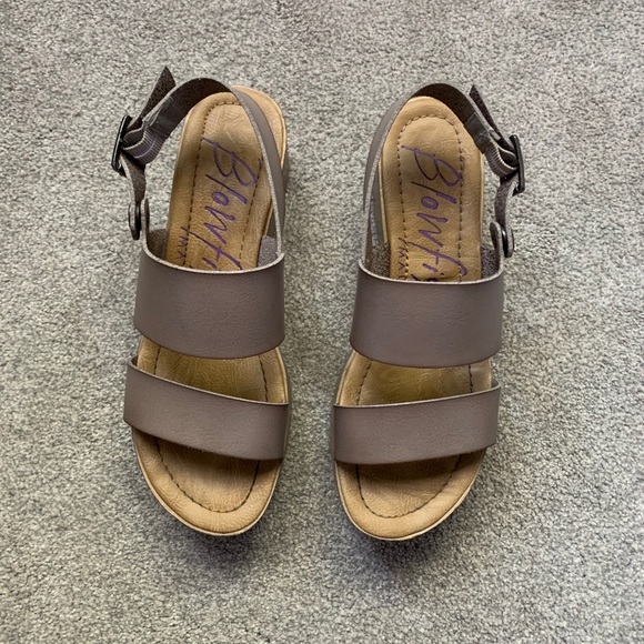 Women’s platform sandals - Picture 3 of 6